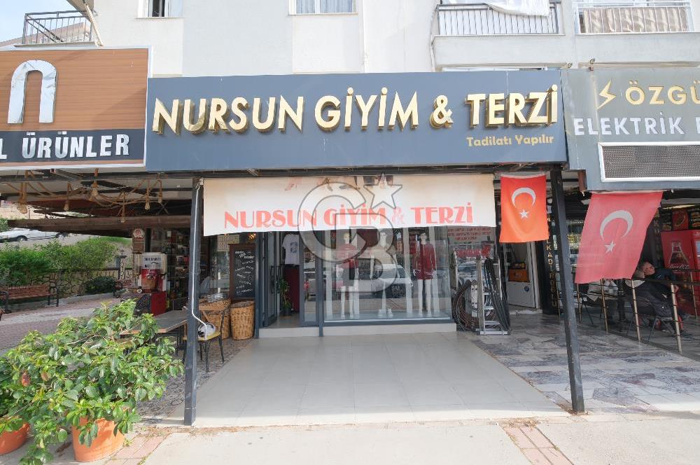 KENT-2 MERKEZ'DE CADDE ÜZERİNDE SATILIK DÜKKAN