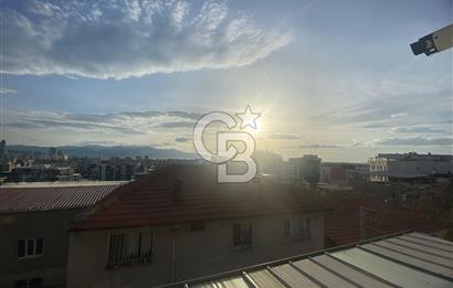 İzmir Çiğli Şirintepe'de 3+1 Satılık Doğalgazlı Panaromik Manzaralı Daire 