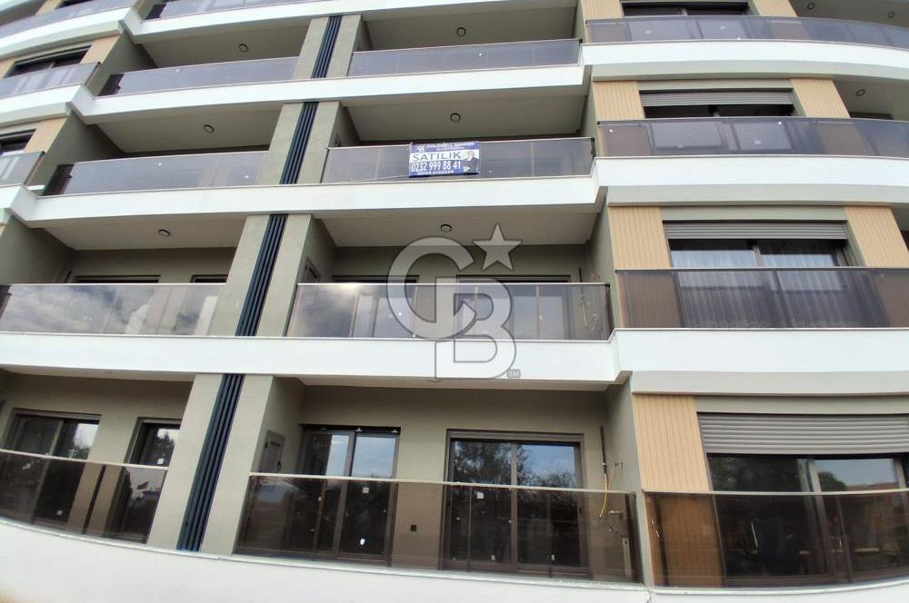 ATAŞEHİR; HAVUZLU SİTE, AKILLI EV, DENİZ MANZ. SATILIK 1+1 DAİRE