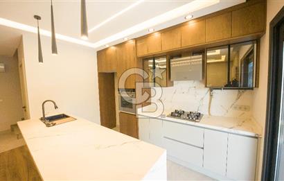 MENDERES COLDWELL BANKER POYRAZ'DAN ÖZEL OTOPARKLI BAHÇELİ VİLLA