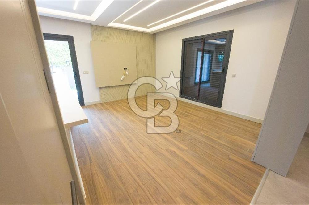 MENDERES COLDWELL BANKER POYRAZ'DAN ÖZEL OTOPARKLI BAHÇELİ VİLLA