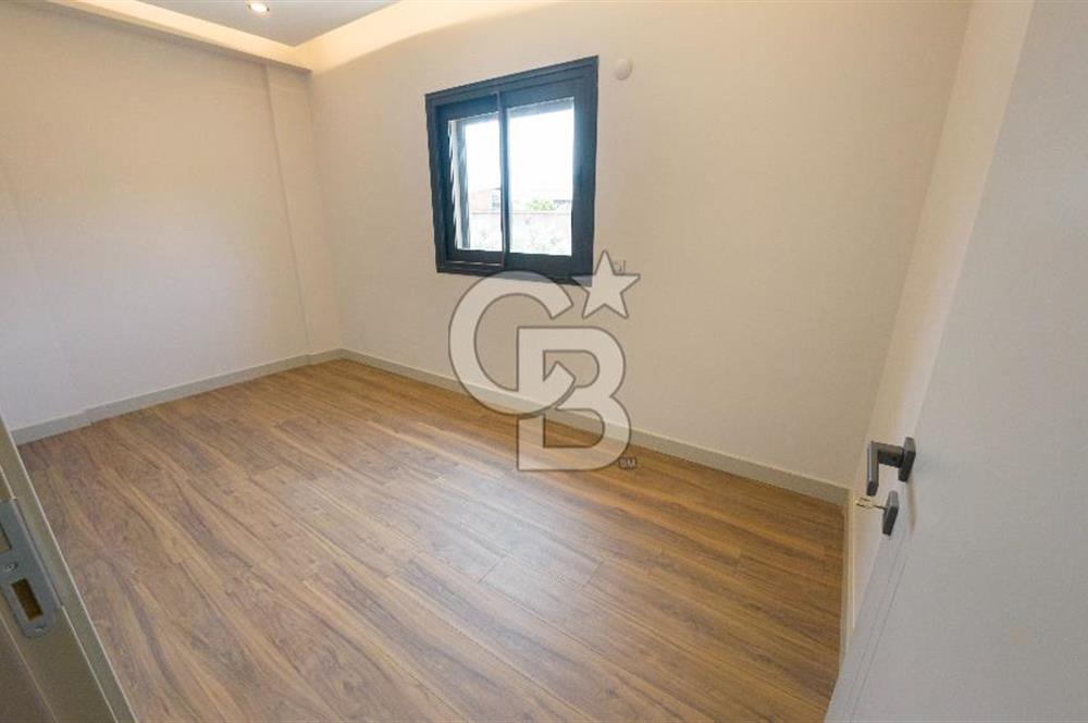 MENDERES COLDWELL BANKER POYRAZ'DAN ÖZEL OTOPARKLI BAHÇELİ VİLLA