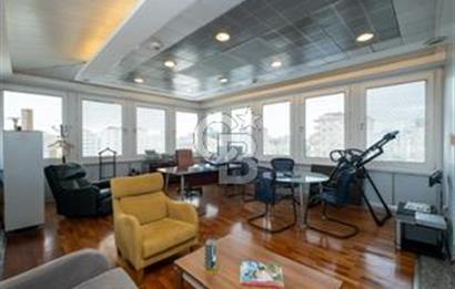 KOZYATAĞI'NDA YÜKSEK GETİRİLİ TİCARİ PLAZA