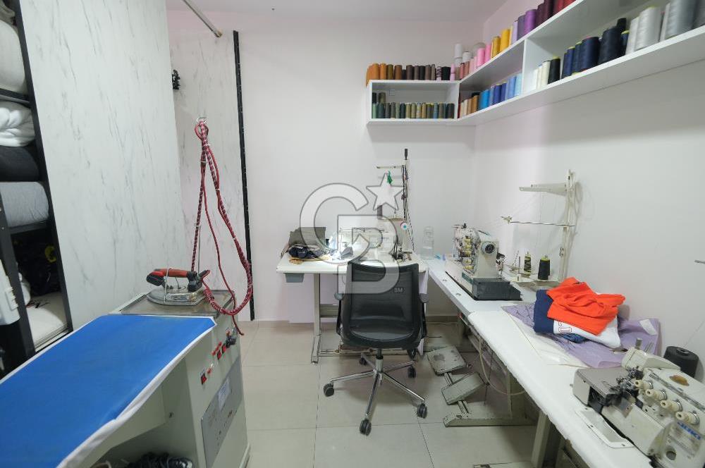 KENT-2 MERKEZ'DE CADDE ÜZERİNDE SATILIK DÜKKAN