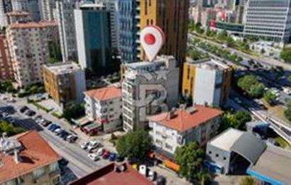 KOZYATAĞI'NDA YÜKSEK GETİRİLİ TİCARİ PLAZA