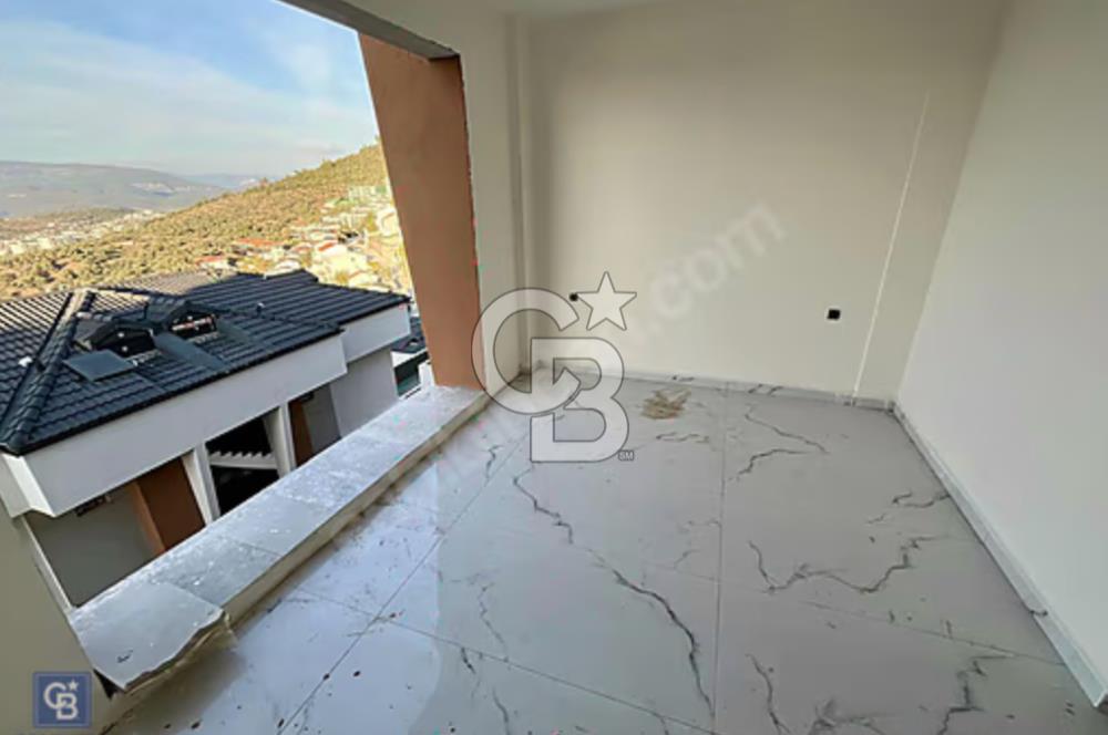 Milas Güllük deniz manzaralı bahçe dubleksi