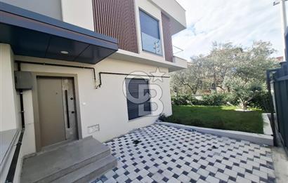 MENDERES COLDWELL BANKER POYRAZ'DAN ÖZEL OTOPARKLI BAHÇELİ VİLLA