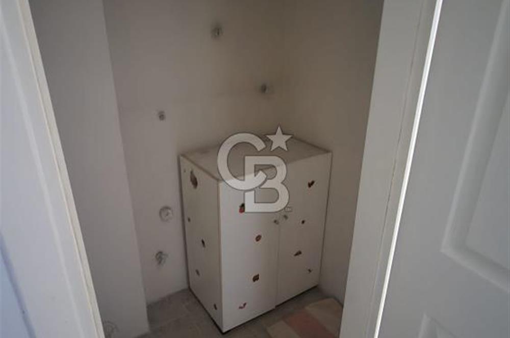 Tarihi Asansöre Yakın  3+1 Kiralık Aydınlık Köşe Daire