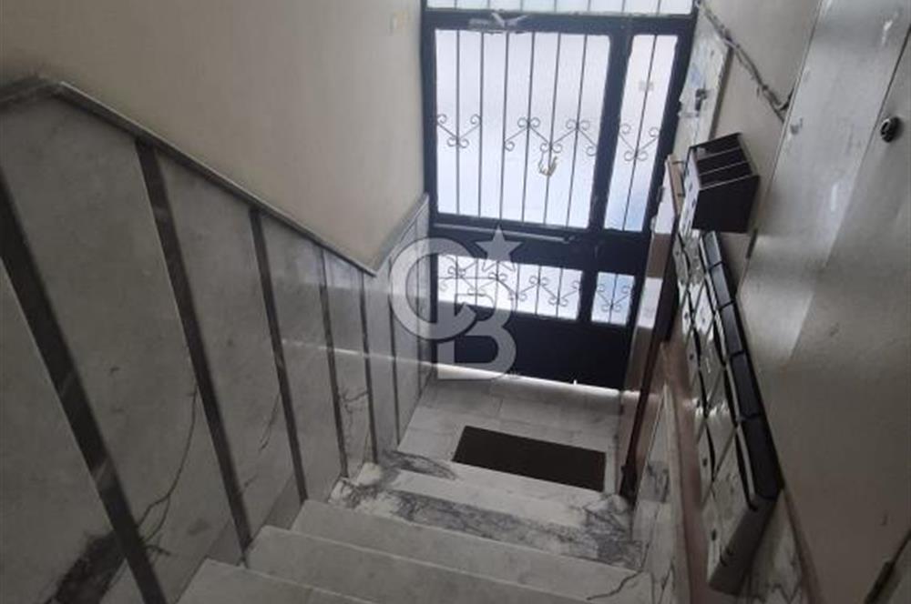 Tarihi Asansöre Yakın  3+1 Kiralık Aydınlık Köşe Daire
