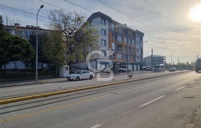 Çamlıca Tombakzade Bulvarında 3+1 – Aile Apartmanı – Kapalı Garaj + Çift Asansör