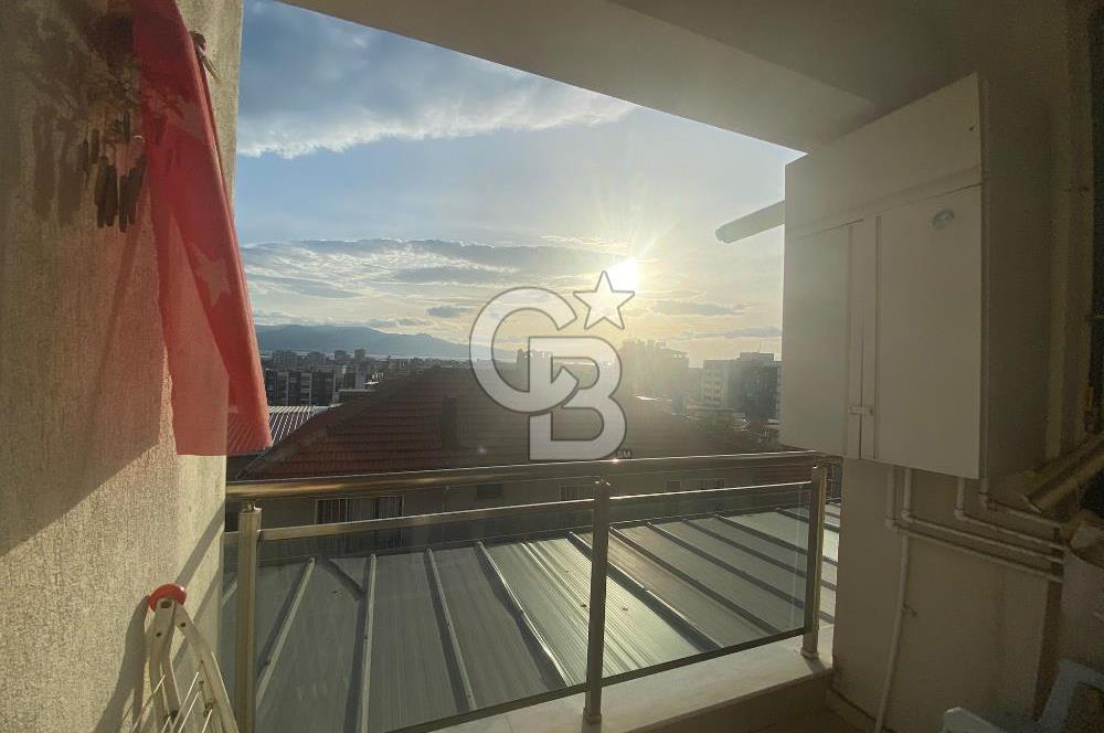İzmir Çiğli Şirintepe'de 3+1 Satılık Doğalgazlı Panaromik Manzaralı Daire 