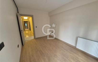 KARŞIYAKA ANADOLU CADDESİ YAKINI LÜKS SIFIR BİNADA 2+1 KİRALIK DAİRE