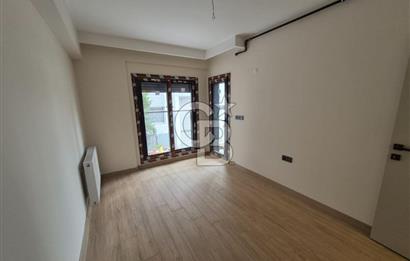KARŞIYAKA ANADOLU CADDESİ YAKINI LÜKS SIFIR BİNADA 2+1 KİRALIK DAİRE