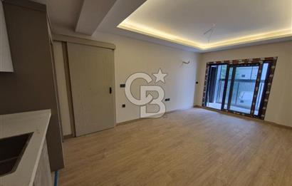 KARŞIYAKA ANADOLU CADDESİ YAKINI LÜKS SIFIR BİNADA 2+1 KİRALIK DAİRE
