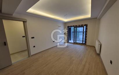 KARŞIYAKA ANADOLU CADDESİ YAKINI LÜKS SIFIR BİNADA 2+1 KİRALIK DAİRE