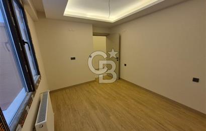 KARŞIYAKA ANADOLU CADDESİ YAKINI LÜKS SIFIR BİNADA 2+1 KİRALIK DAİRE