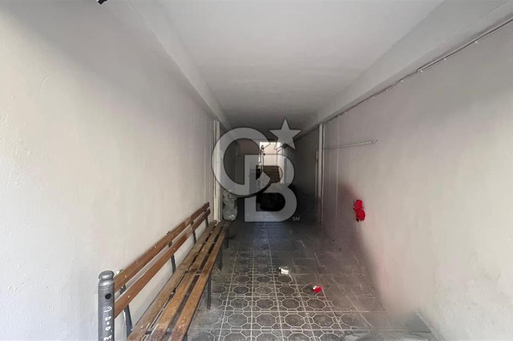 Mtk Sitesinde Satılık Cadde Üstü Prestijli 800 M2lik Komple Bina  