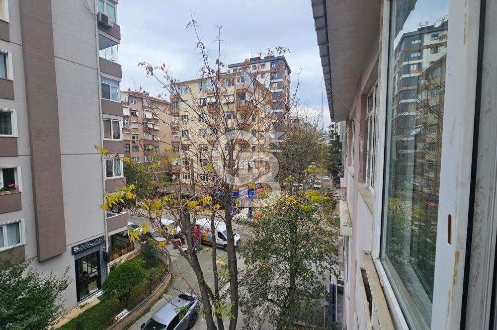KADIKÖY FENERYOLU' NDA 2+1 OTURUMA HAZIR 90 M2 KİRALIK DAİRE
