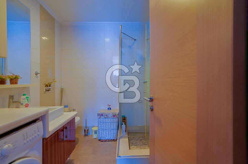 Adnan Süvaride Lüks Site İçi Geniş 1+1 Ebeveyn Banyolu Daire