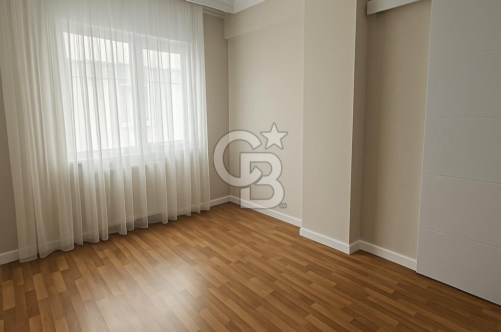KADIKÖY FENERYOLU' NDA 2+1 OTURUMA HAZIR 90 M2 KİRALIK DAİRE