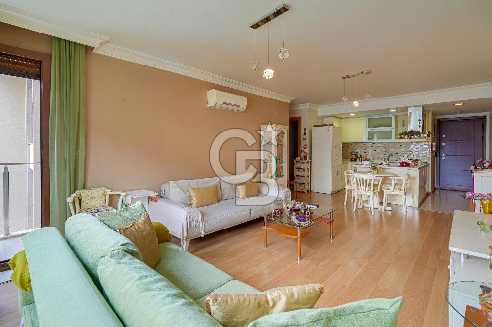 Adnan Süvaride Lüks Site İçi Geniş 1+1 Ebeveyn Banyolu Daire