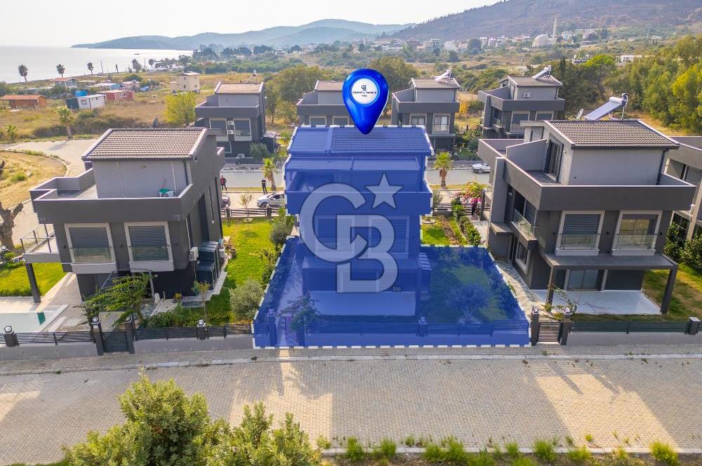 Seferihisar Atatürk Mh. Denize Sıfır Villa