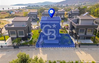 Seferihisar Atatürk Mh. Denize Sıfır Villa
