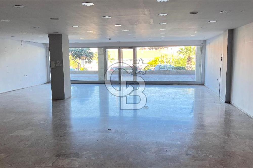 Mtk Sitesinde Satılık Cadde Üstü Prestijli 800 M2lik Komple Bina  