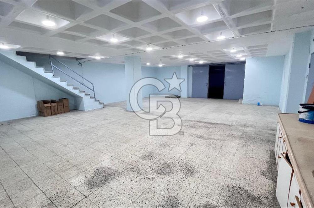 Mtk Sitesinde Satılık Cadde Üstü Prestijli 800 M2lik Komple Bina  