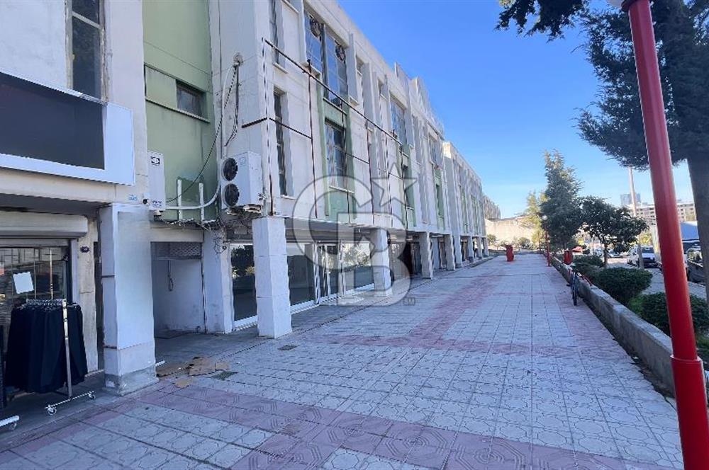 Mtk Sitesinde Satılık Cadde Üstü Prestijli 800 M2lik Komple Bina  