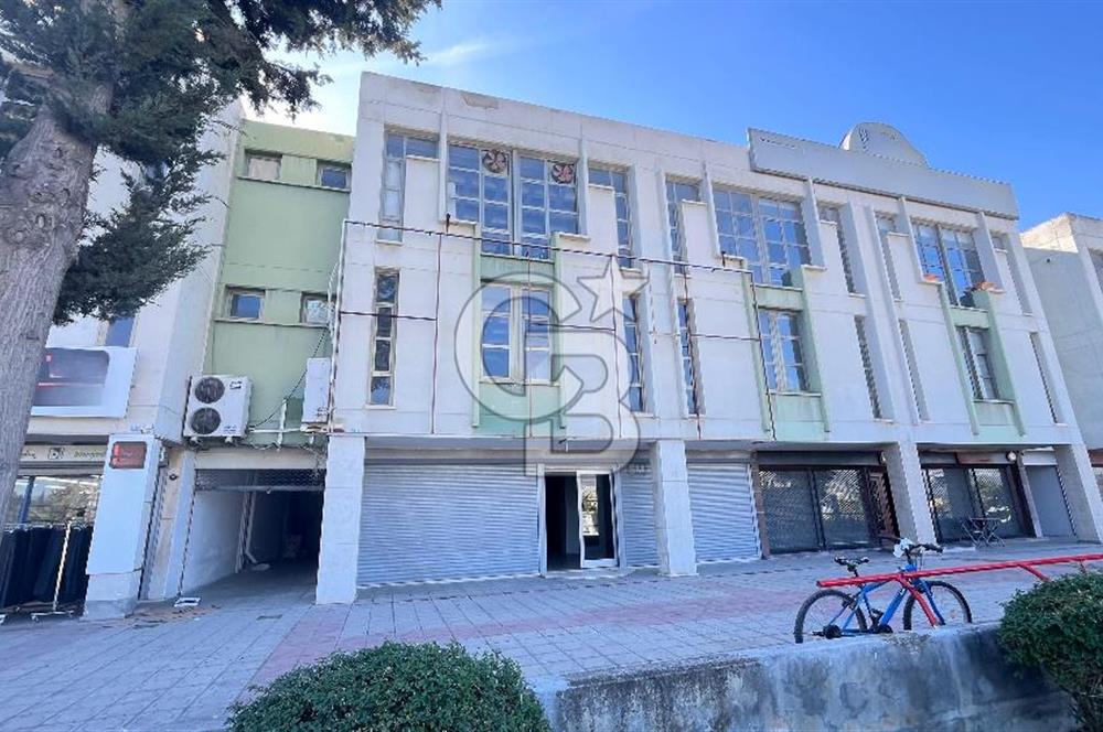 Mtk Sitesinde Satılık Cadde Üstü Prestijli 800 M2lik Komple Bina  