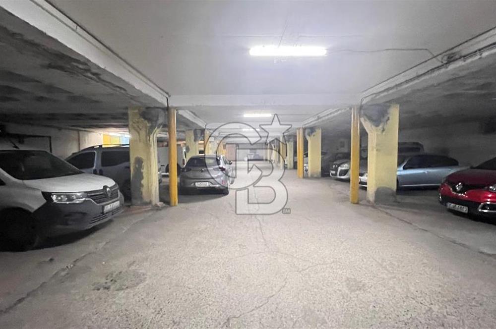 Mtk Sitesinde Satılık Cadde Üstü Prestijli 800 M2lik Komple Bina  