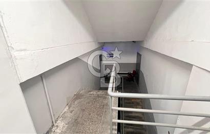 Mtk Sitesinde Satılık Cadde Üstü Prestijli 800 M2lik Komple Bina  