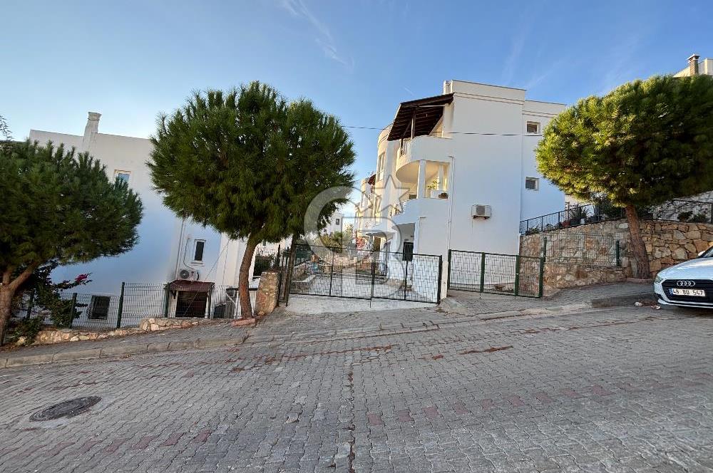 Bodrum-Konacıkta Satılık Bahçe Katı, Bahçeli, Otoparklı Daire
