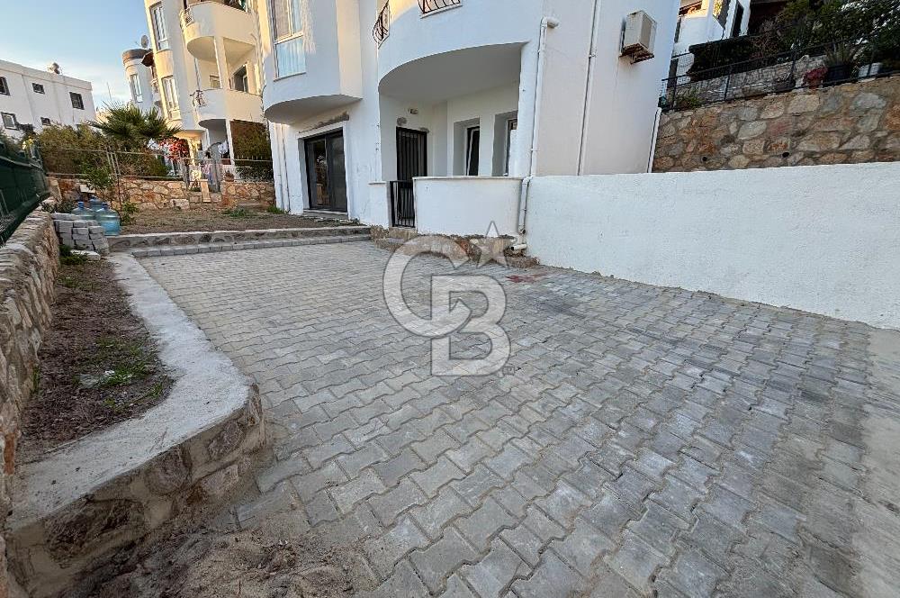 Bodrum-Konacıkta Satılık Bahçe Katı, Bahçeli, Otoparklı Daire
