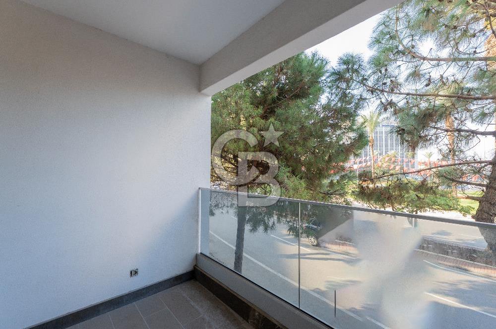 ALSANCAK CUMHURİYET MEYDANI KISA DÖNEM EŞYALI KİRALIK 4+1 DAİRE