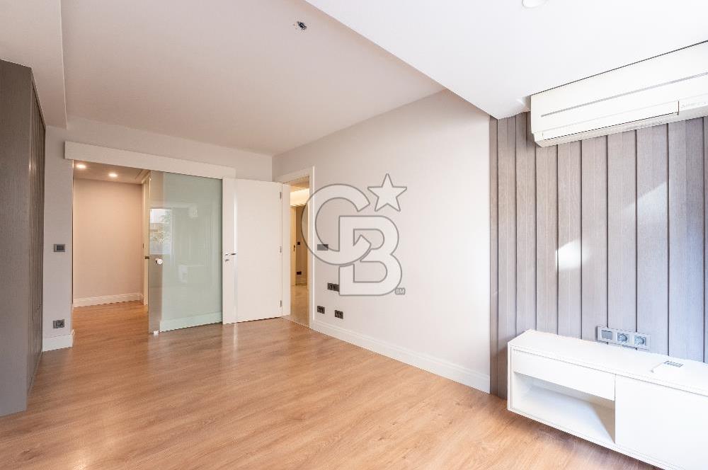 ALSANCAK CUMHURİYET MEYDANI KISA DÖNEM EŞYALI KİRALIK 4+1 DAİRE