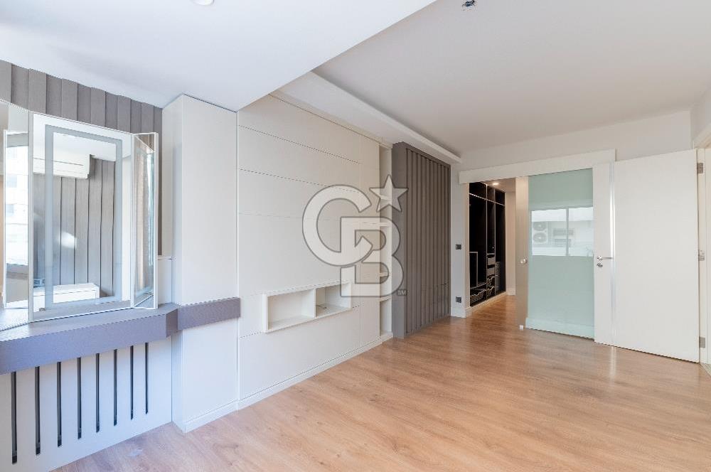 ALSANCAK CUMHURİYET MEYDANI KISA DÖNEM EŞYALI KİRALIK 4+1 DAİRE