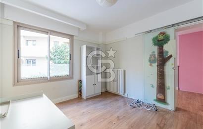 ALSANCAK CUMHURİYET MEYDANI KISA DÖNEM EŞYALI KİRALIK 4+1 DAİRE