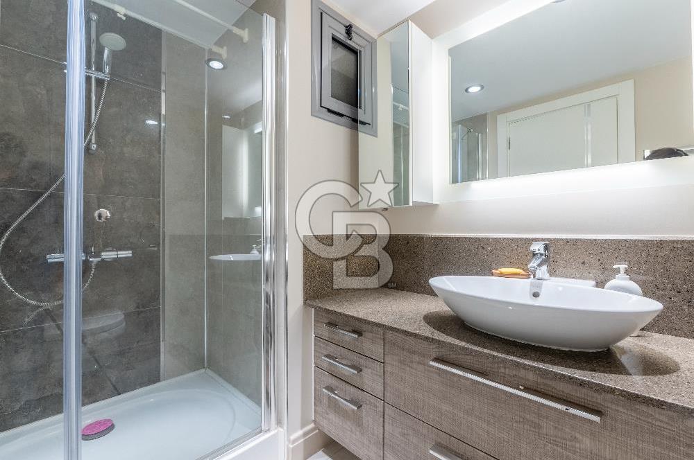 ALSANCAK CUMHURİYET MEYDANI KISA DÖNEM EŞYALI KİRALIK 4+1 DAİRE