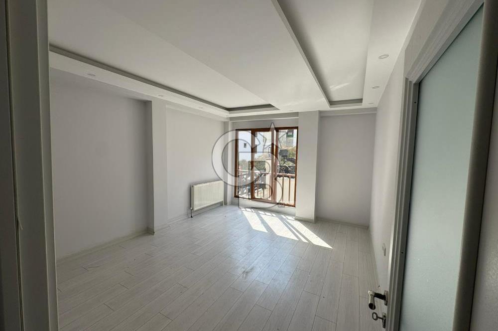 Çekmeköy Merkez Mahallesi’nde Kiralık 2 + 1 Geniş Daire 