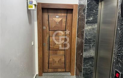 Çekmeköy Merkez Mahallesi’nde Kiralık 2 + 1 Geniş Daire 