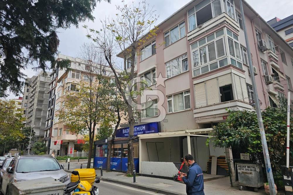 KADIKÖY FENERYOLU' NDA 2+1 OTURUMA HAZIR 90 M2 KİRALIK DAİRE