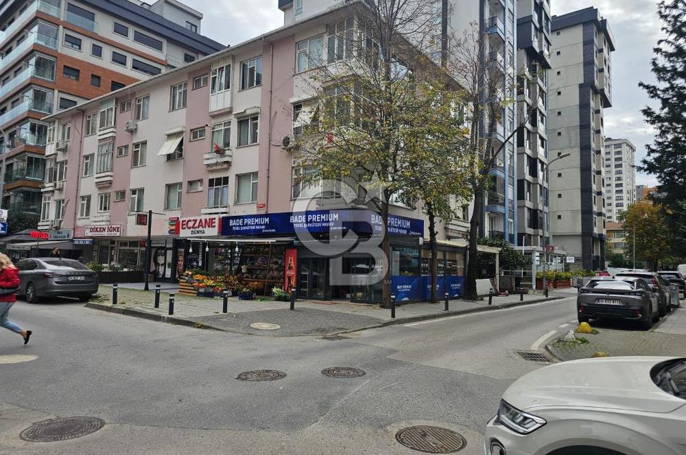 KADIKÖY FENERYOLU' NDA 2+1 OTURUMA HAZIR 90 M2 KİRALIK DAİRE