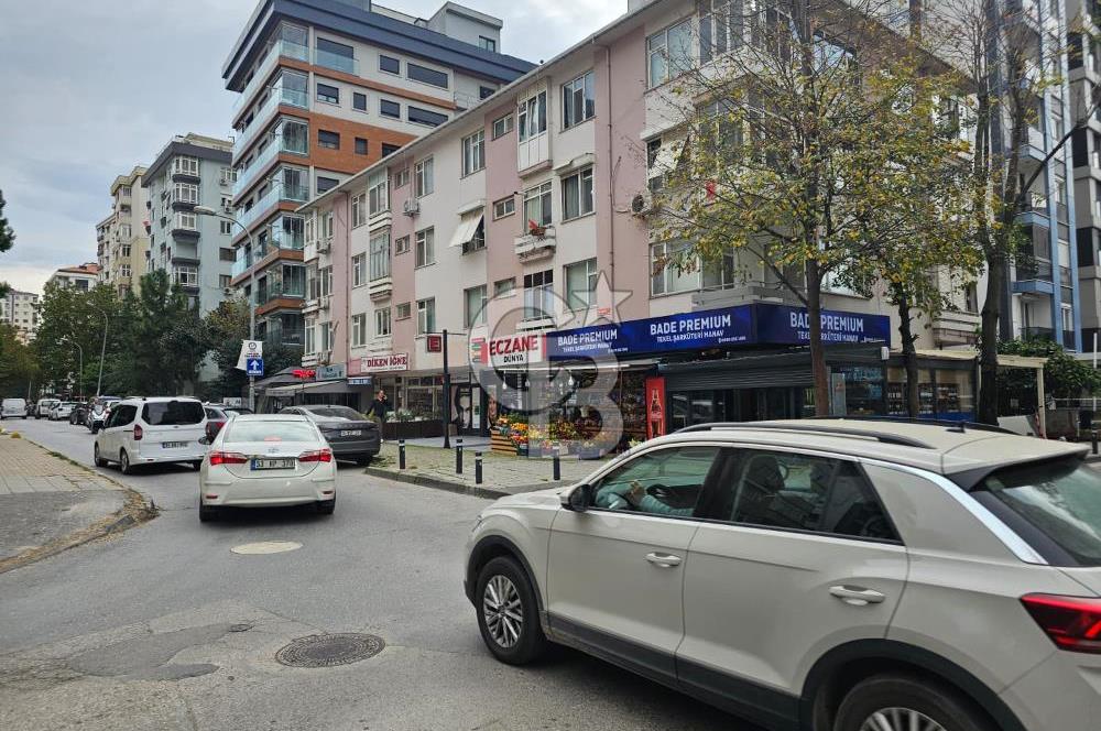 KADIKÖY FENERYOLU' NDA 2+1 OTURUMA HAZIR 90 M2 KİRALIK DAİRE