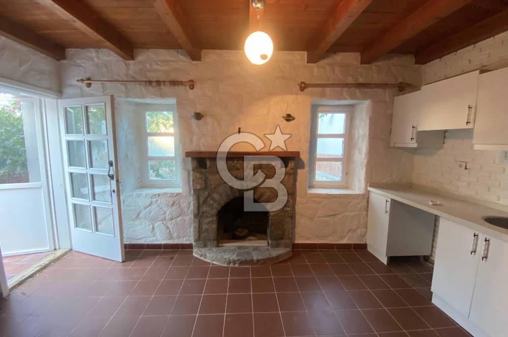 Eski Datça'da Satılık Müstakil Geniş Bahçeli Loft Taş Ev