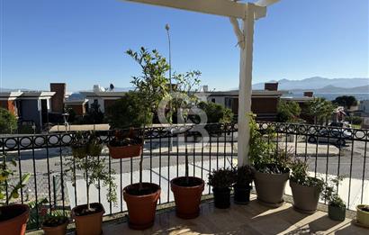 Urla İskele'de Denize 100 m 3+2 Satılık Villa