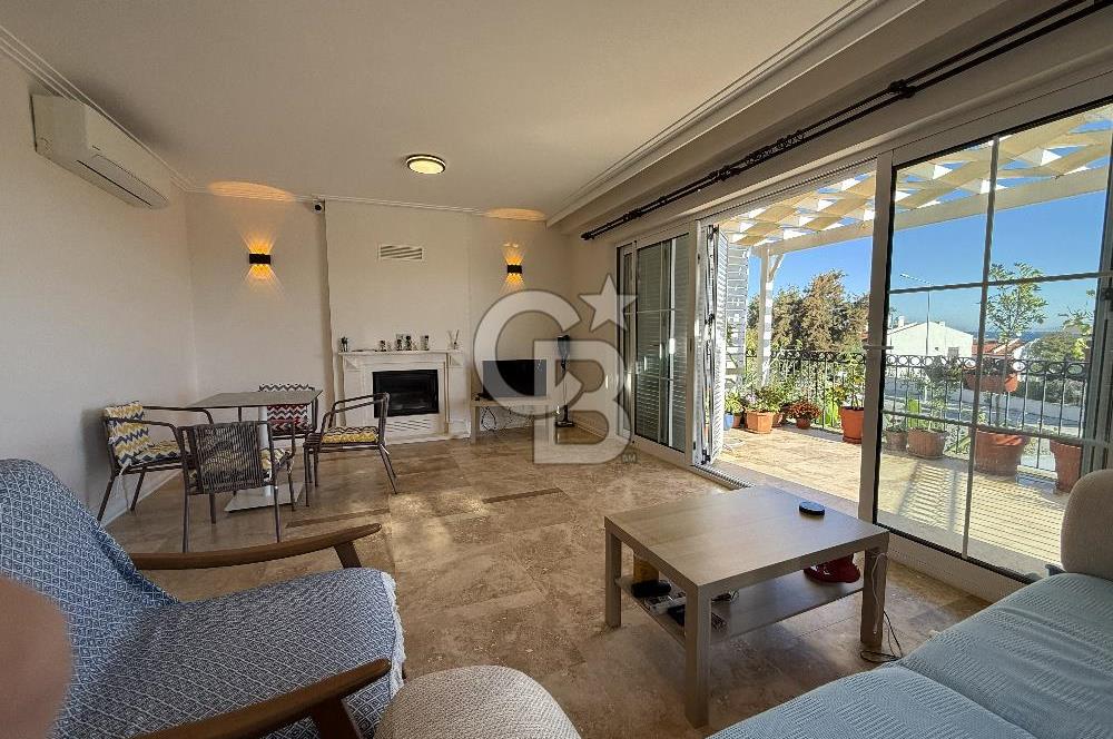 Urla İskele'de Denize 100 m 3+2 Satılık Villa