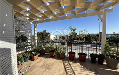 Urla İskele'de Denize 100 m 3+2 Satılık Villa