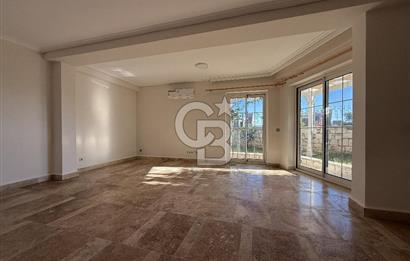 Urla İskele'de Denize 100 m 3+2 Satılık Villa